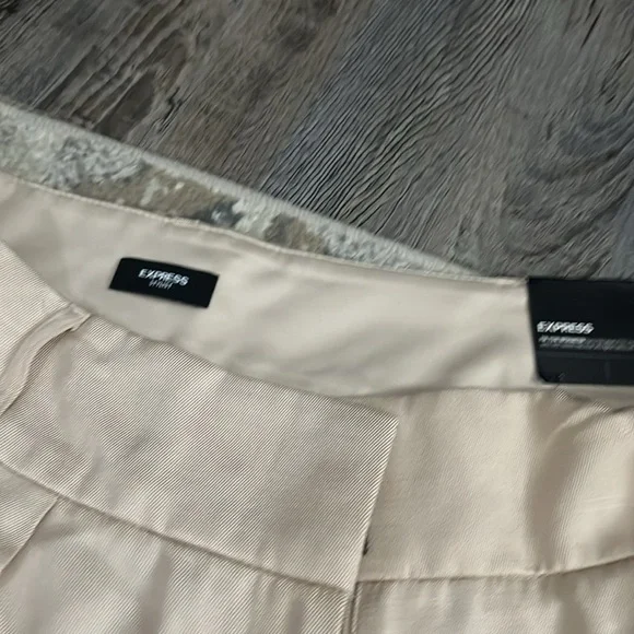 Express shorts - Picture 3 of 6